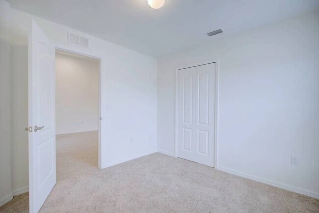 Building Photo - 4548 Adrienne St