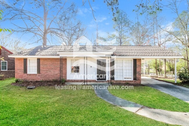 Building Photo - 2306 Watkins Dr