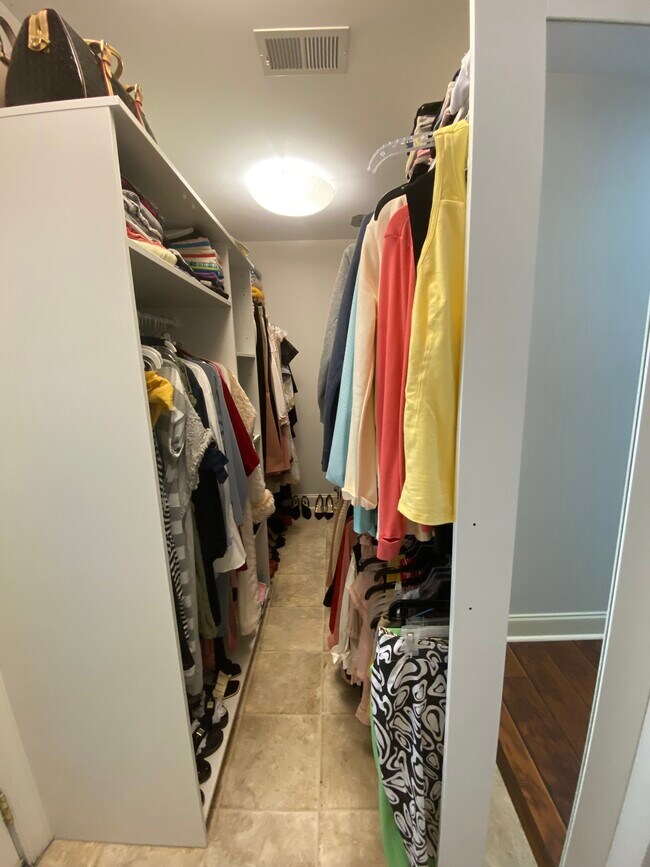 Large Walk-In Closet - 809 Braselton Hwy