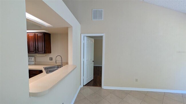 Building Photo - 840 Lake Jackson Cir