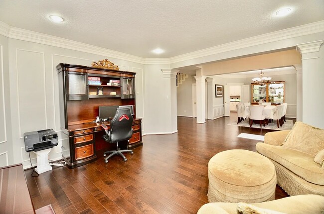 Building Photo - 20610 Autumn Terrace Ln