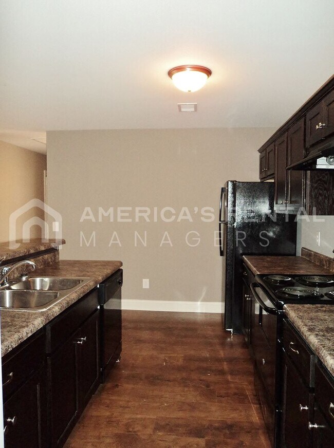 Building Photo - Home for Rent in McCalla...REDUCED PRICE A...