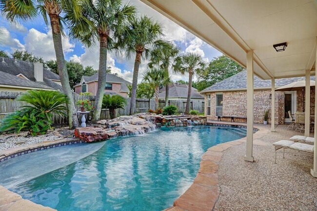 Building Photo - 5307 Summerland Ridge Ct