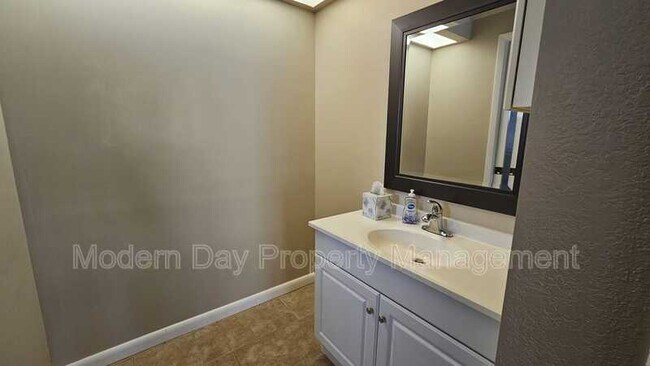 Building Photo - 8185 Omaha Cir