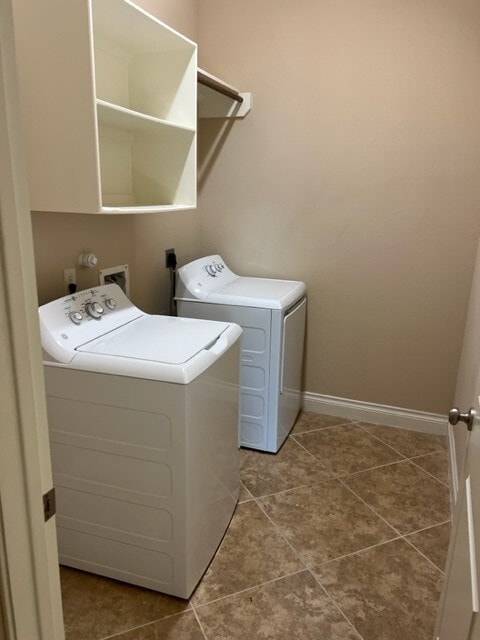 Building Photo - 2008 Biscayne Lake Dr