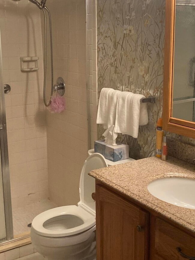 Building Photo - 2950 SE Ocean Blvd