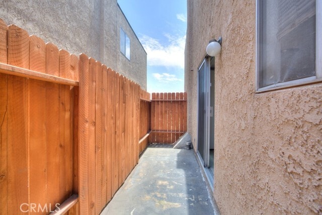 Building Photo - 1540 Potrero Grande Dr