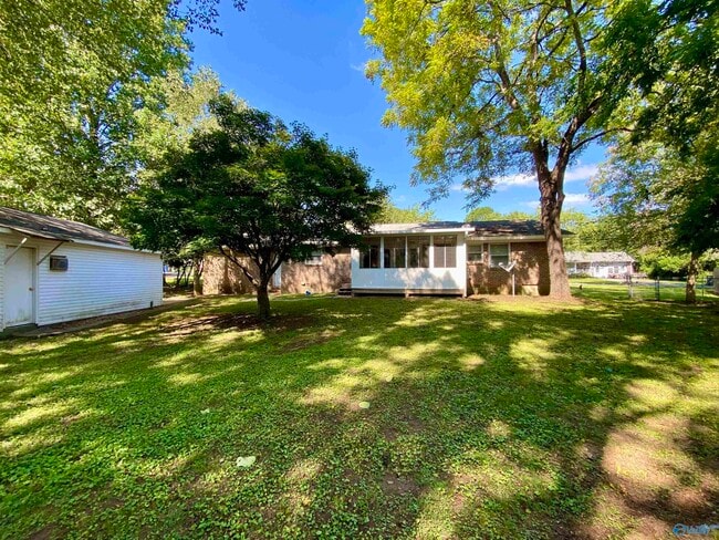 Building Photo - 1016 Arnold Rd