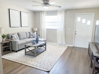 Building Photo - 38548 Naomi Ave