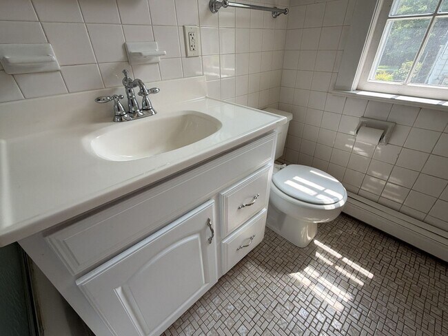 Building Photo - Six Raven Way LLC