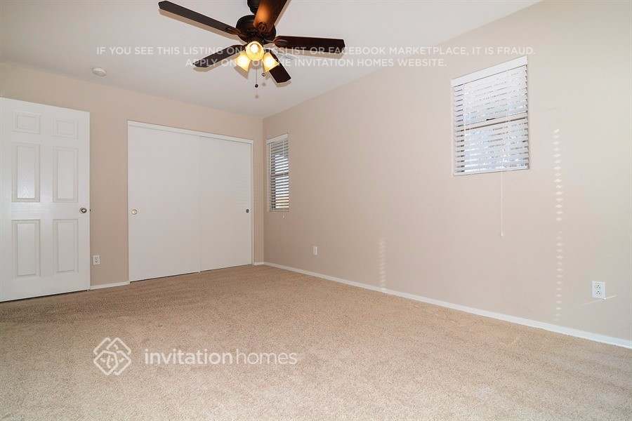 Building Photo - 18553 W Mariposa Dr