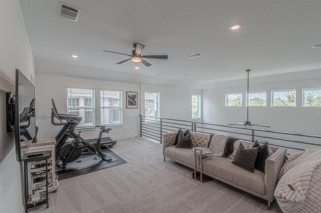 Building Photo - 308 Millbend Rd