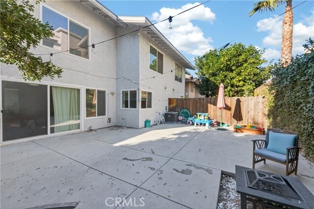 Building Photo - 3435 W Park Balboa Ave