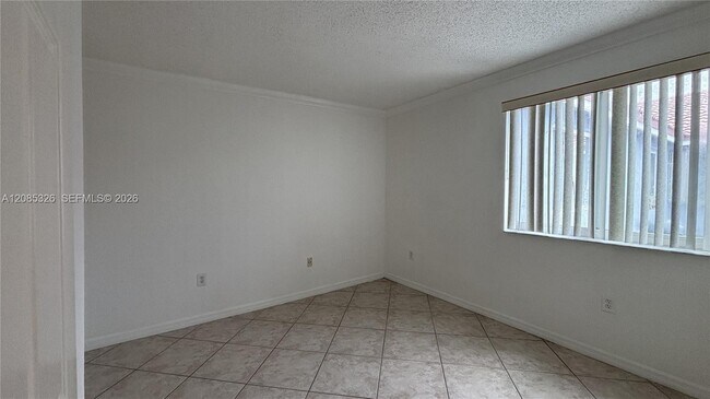 Building Photo - 1186 NW 123rd Ct