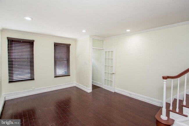 Building Photo - 2043 Gerritt St