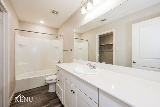 Building Photo - 6618 Charleston Dr