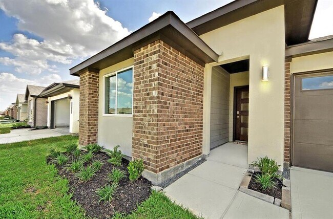 Building Photo - 6902 Telford Holw Trl