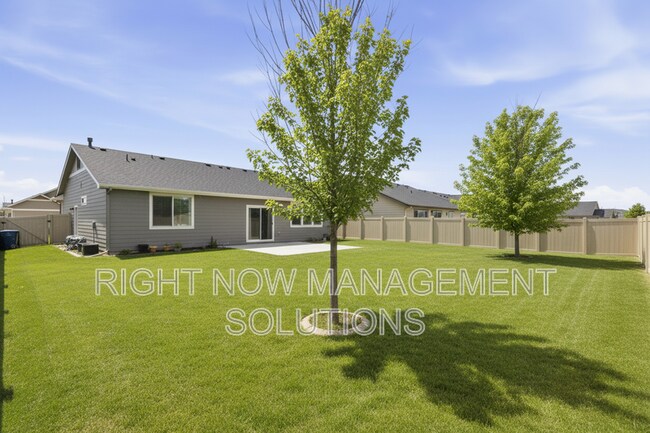 Building Photo - 6376 E Payson Dr