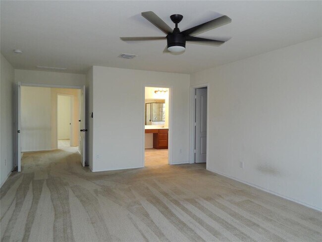 Building Photo - 358 Alamosa Dr