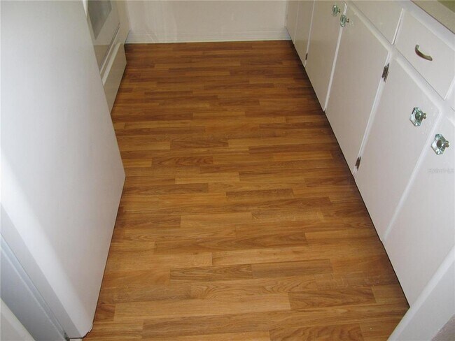 Building Photo - 5924 5th Ave N