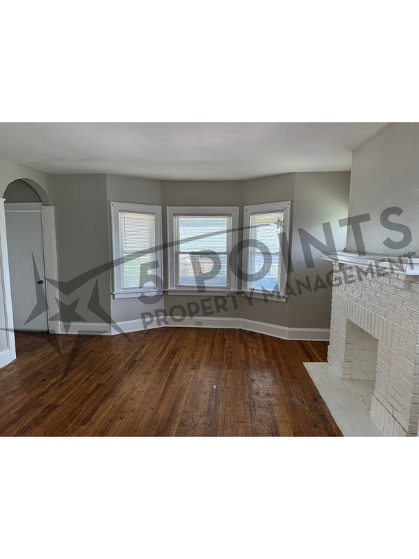 Building Photo - 957 Eddy Rd