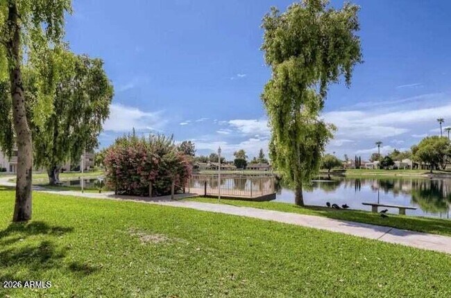 Building Photo - 11040 N 28th Dr