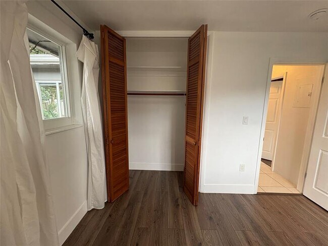 Building Photo - 8130 NW 13th St