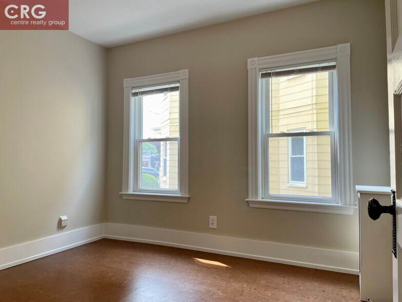 Building Photo - 294 Boston Ave