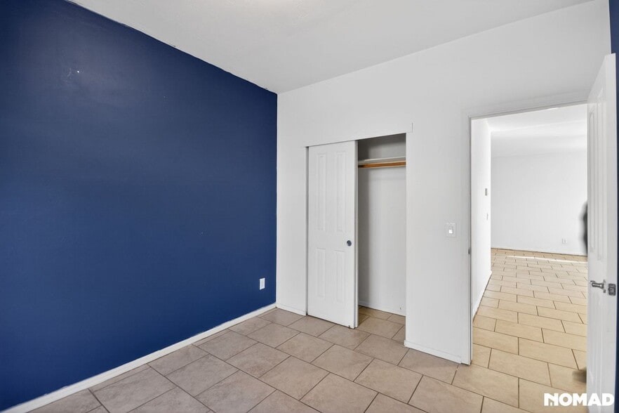 Building Photo - 3610 Cam Del Rancho