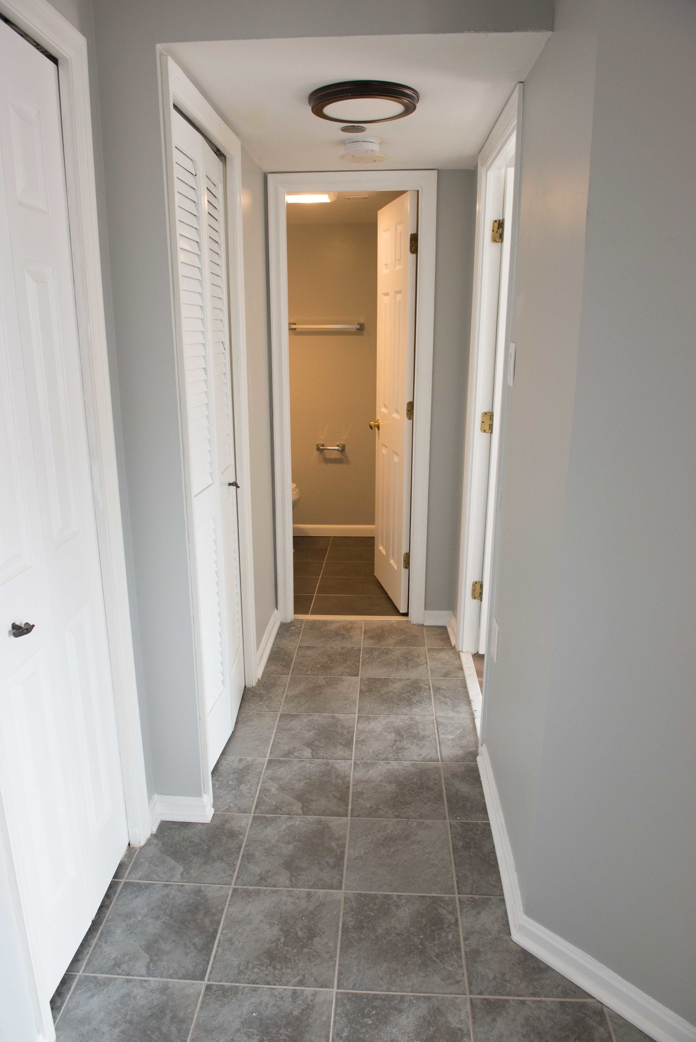 Building Photo - 1301 N Courthouse Rd