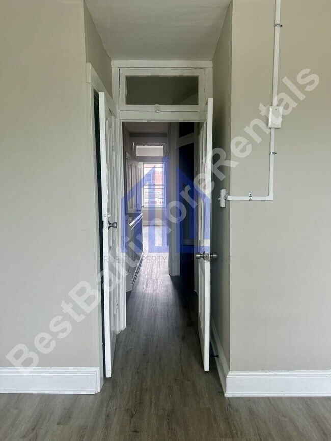 Building Photo - Spacious 3 Bedroom in West Baltimore