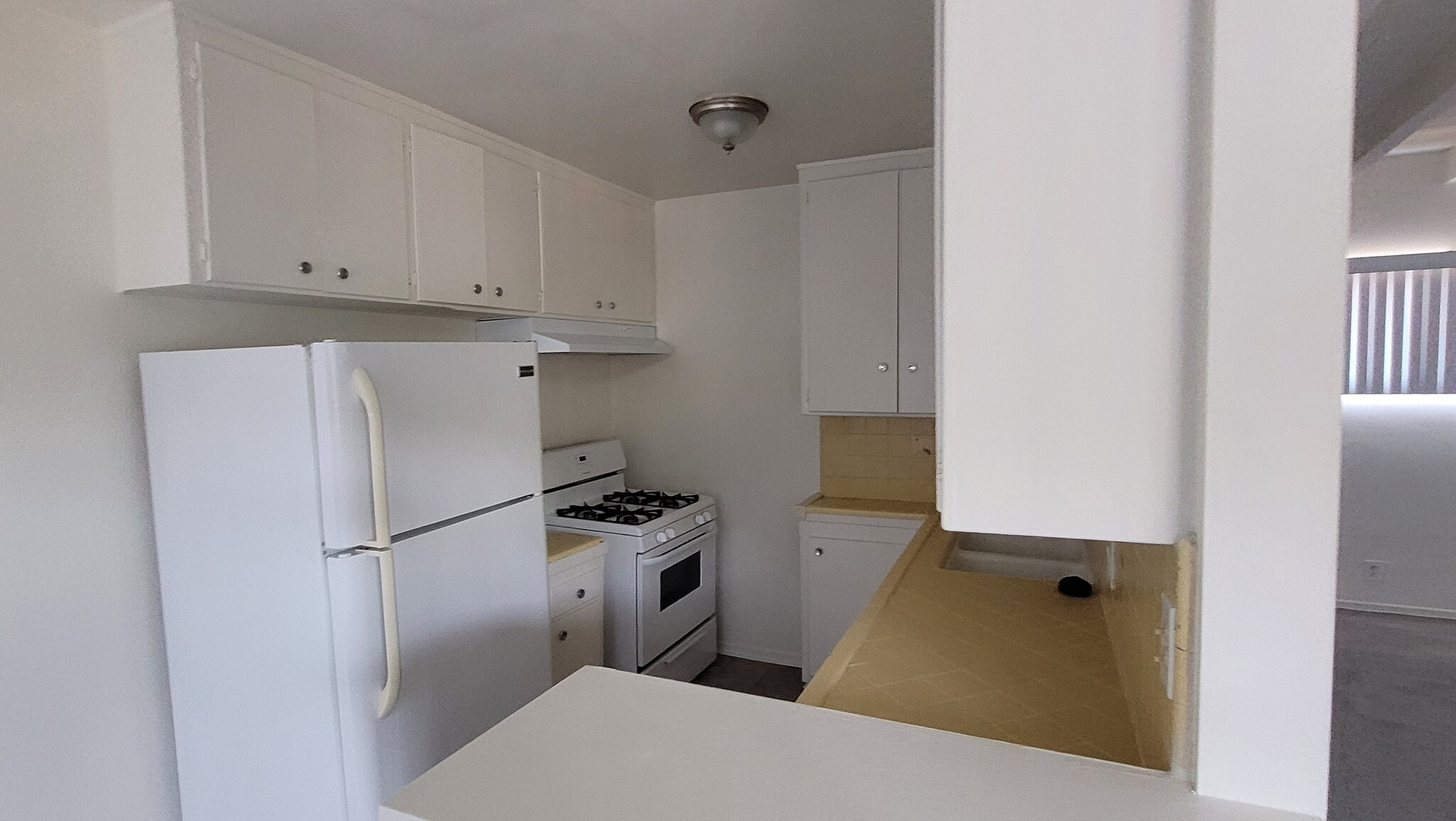 Building Photo - 12015 Lamanda St