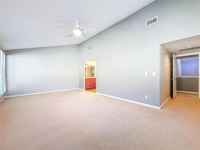 Building Photo - 1351 Willow Brk Dr