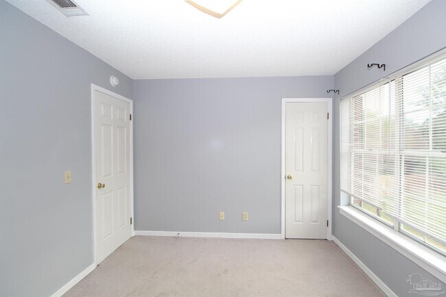 Building Photo - 3839 Spanish Trail