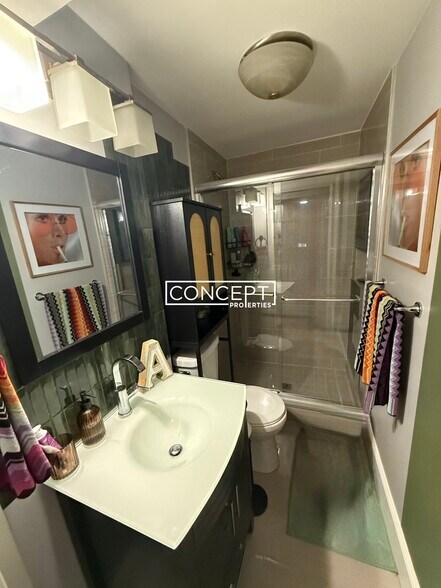 Building Photo - 276-278 Parker Hill Ave. Unit B