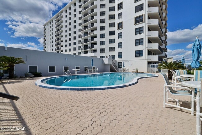 Building Photo - 1415 Ocean Shore Blvd