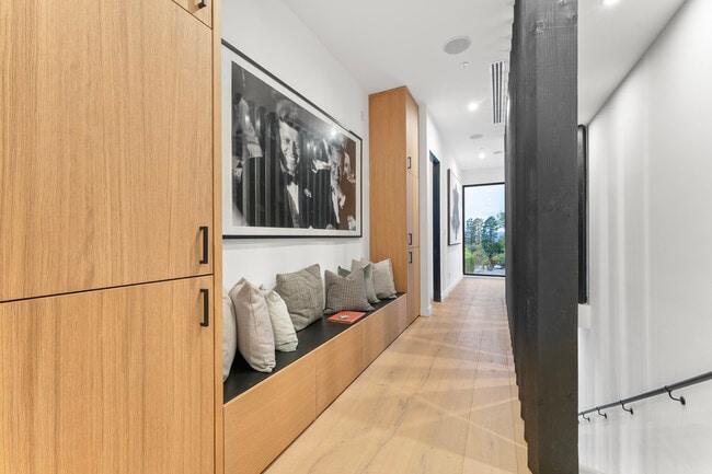 Building Photo - 9031 Alto Cedro Dr