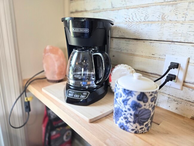 Building Photo - 4243 Old Clyde Rd