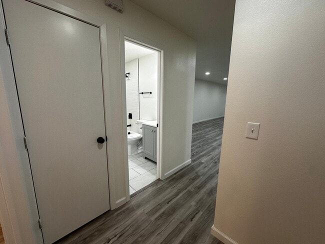 Building Photo - 2507 Blyth Dr