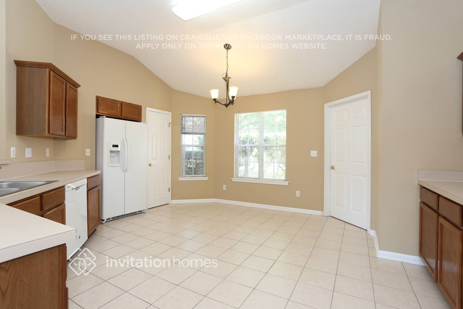Building Photo - 1541 Shelter Cove Dr