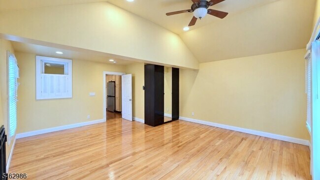 Building Photo - 21 Gould Pl