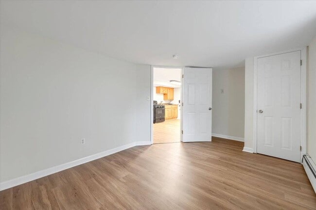 Building Photo - 205 Hudson St