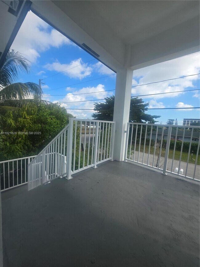 Building Photo - 21210 SW 119th Ave