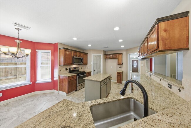 Building Photo - 13506 Spring Ct