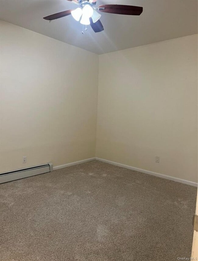 Building Photo - 360 N Broadway