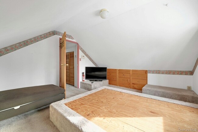 Building Photo - 42 Williams Ave