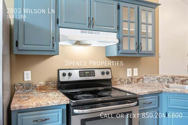 Building Photo - 2803 Wilson Ln