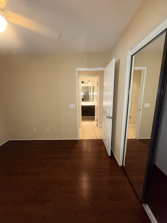 Building Photo - 3-Bedroom Home, Large Rear Yard! La Quinta, Long-term (1 Year) Rental