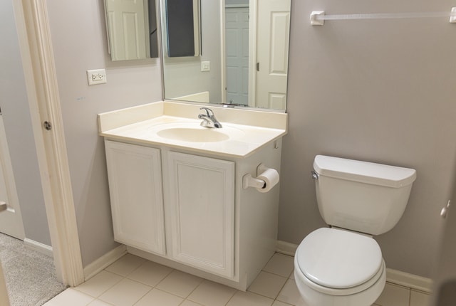 Building Photo - 228 W Fairview Way