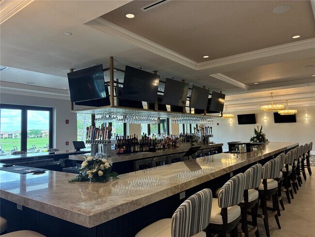 Building Photo - 6760 Willowshire Way